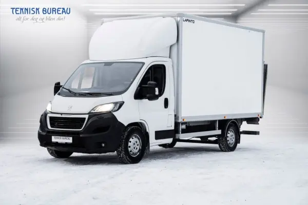 Peugeot Boxer Chassi Cab - Skap m/Lift 435 L3 163 hk, Webasto, R. Kamera