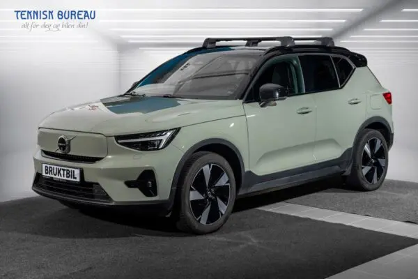 Volvo XC40 Recharge Twin motor -