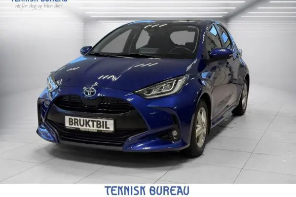 Toyota Yaris Hybrid - Full Servicehistorikk, 2 sett med gode dekk.