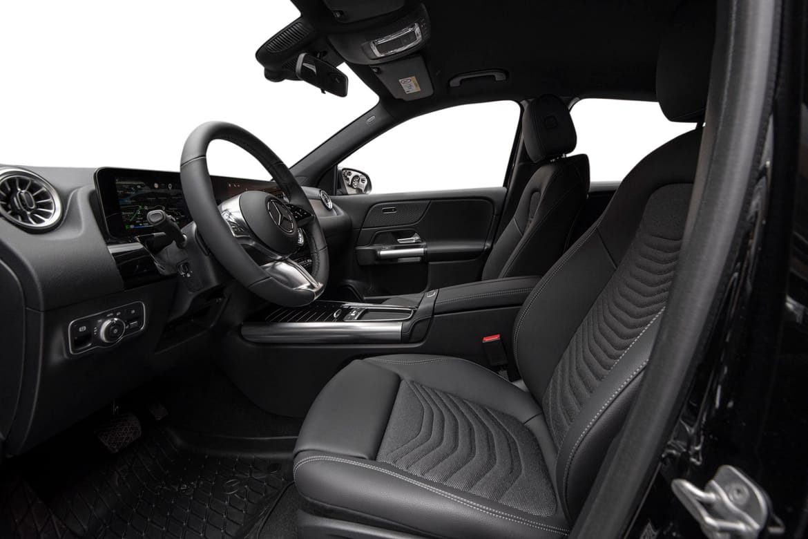 Bilde 12 av 34: «Mercedes-Benz EQA 300 4MATIC»