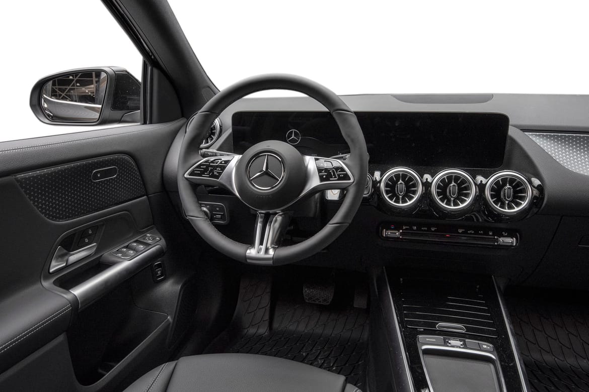 Bilde 31 av 34: «Mercedes-Benz EQA 300 4MATIC»