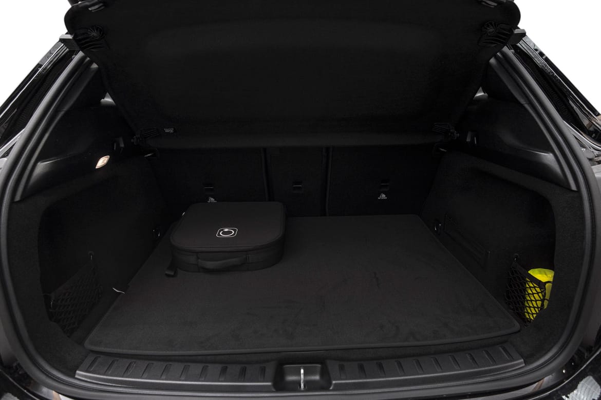 Bilde 32 av 34: «Mercedes-Benz EQA 300 4MATIC»