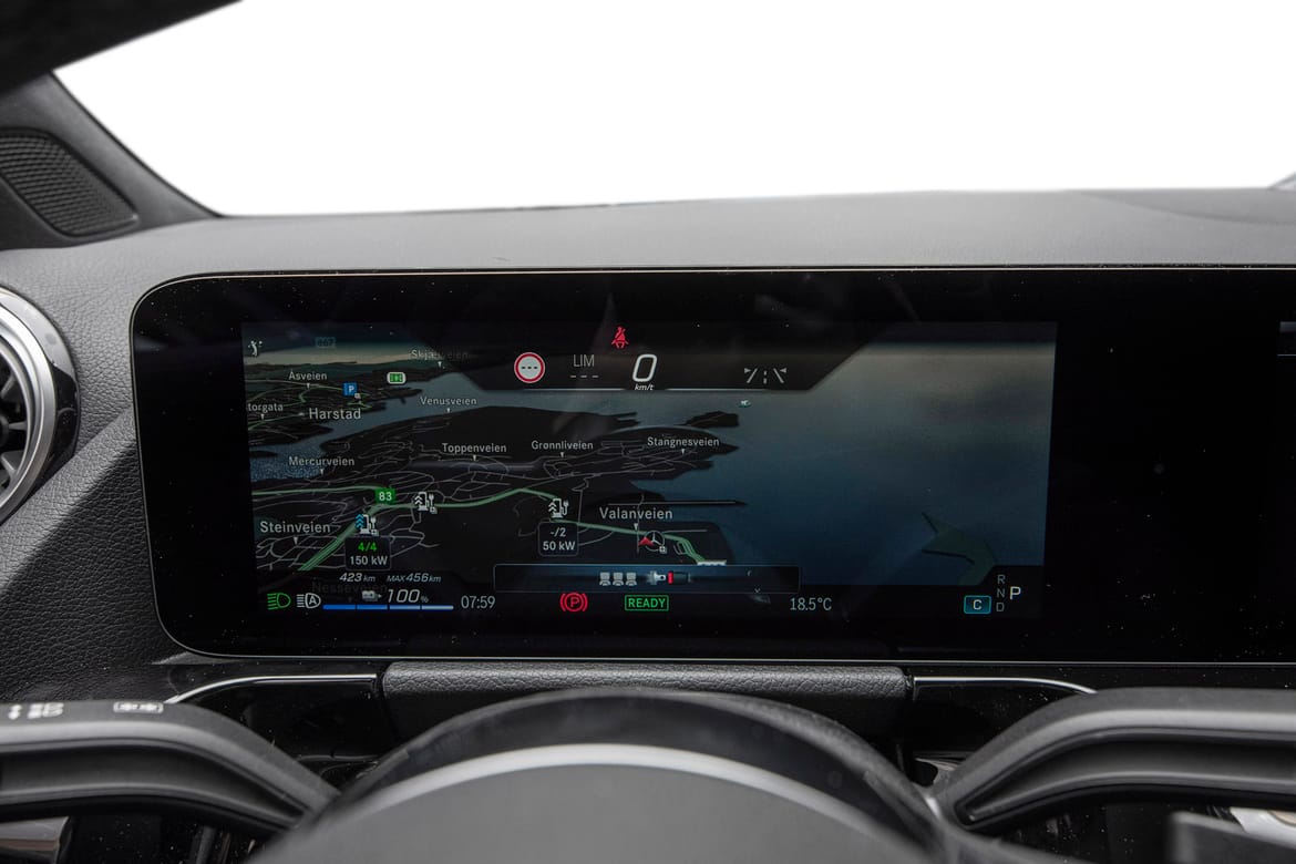 Bilde 16 av 34: «Mercedes-Benz EQA 300 4MATIC»